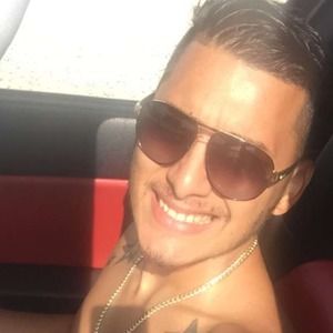 Meet your Posher, Renzo